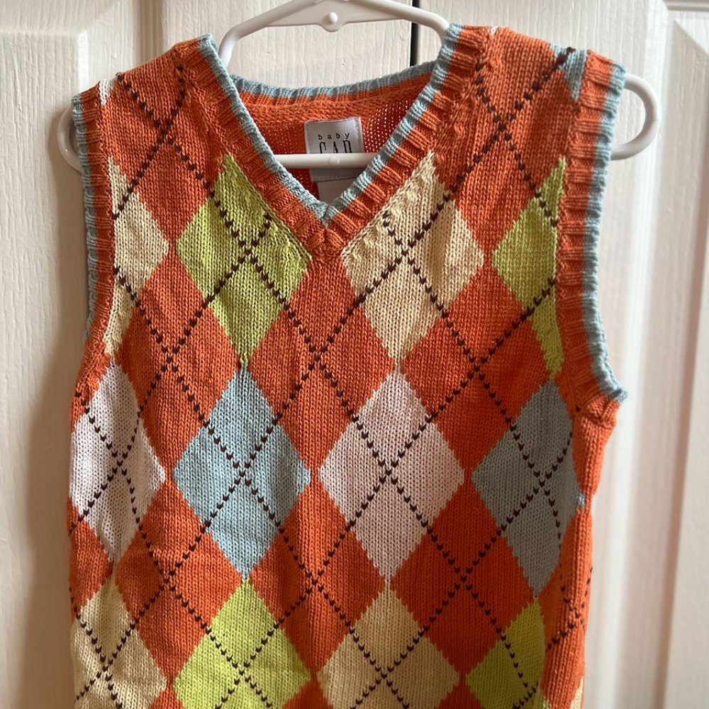Size 2: Baby Gap Orange Sweater Vest with Pattern